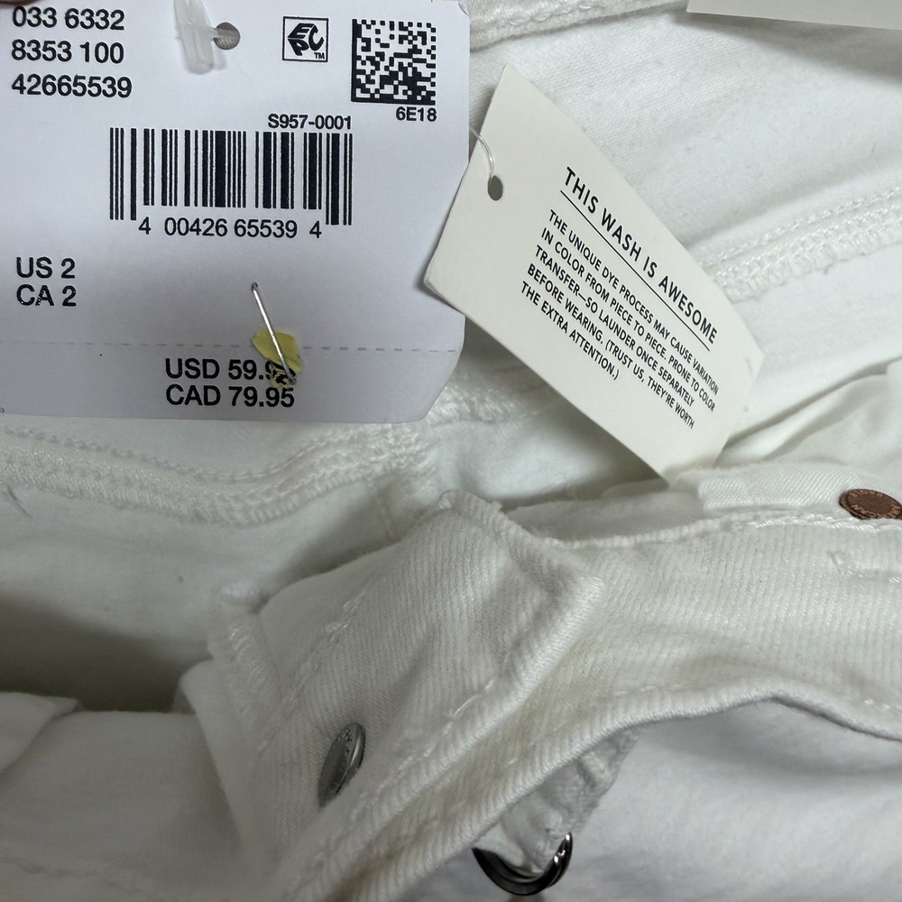 American Eagle Bermuda Denim Shorts Women Sz 2 White Stretch Pockets Button - Picture 9 of 14